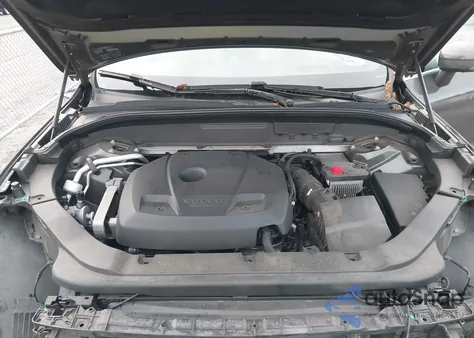 2019 Volvo Xc60 T6 Inscription from USA, damaged, VIN LYVA22RL3KB283765